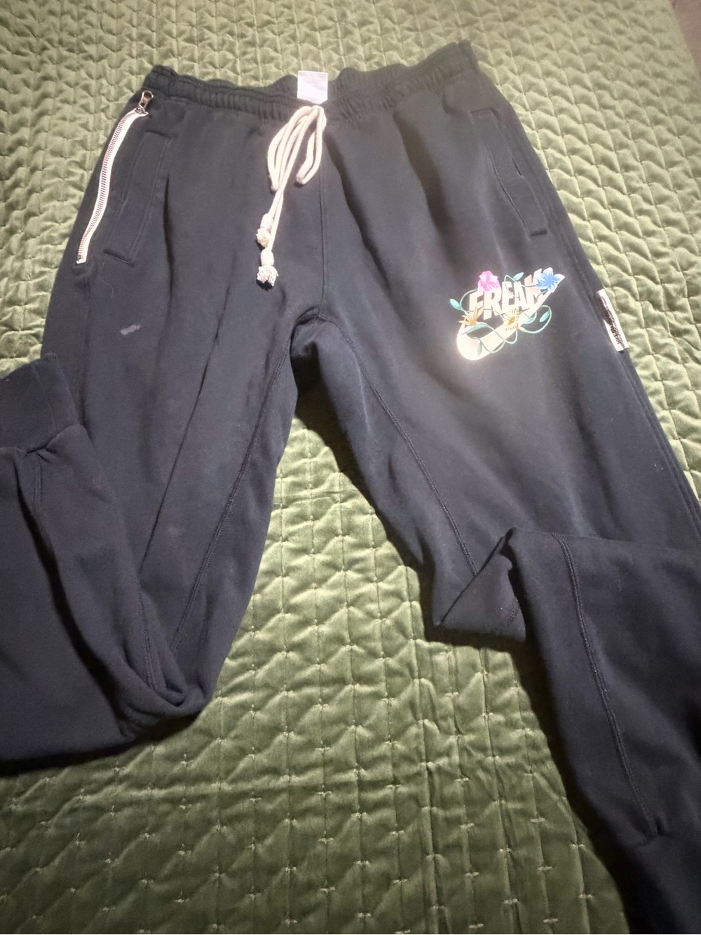 Nike Giannis Freak Floral Swoosh‎ Joggers Tapered Black Men’s L Standard Issue